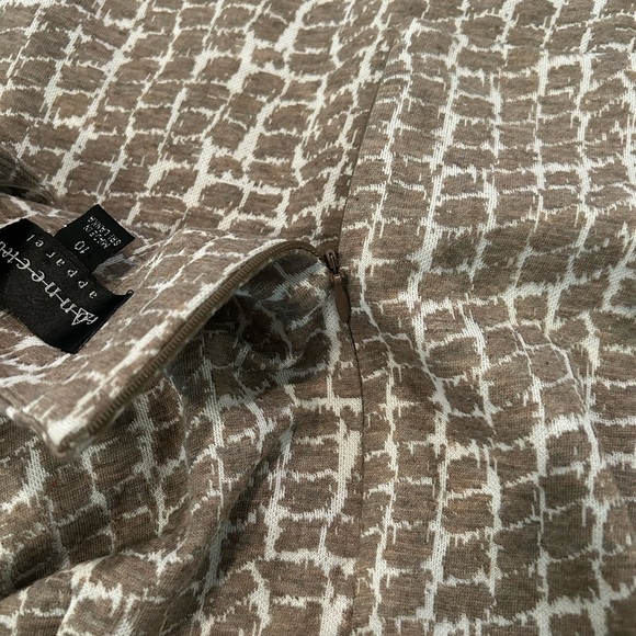 Connected apparel sleeveless belted dress - Picture 6 of 6